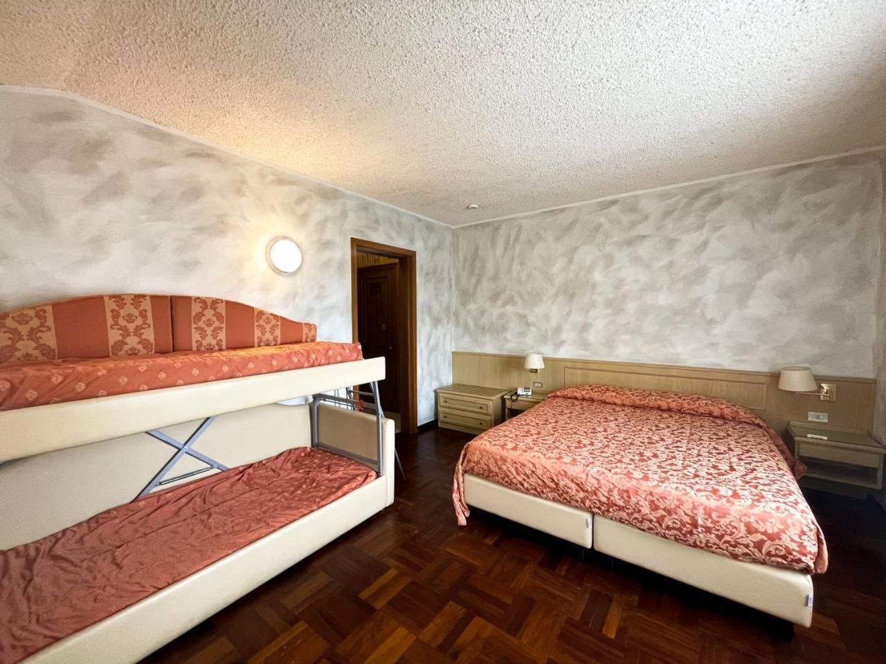 Hotel Lh Del 3*