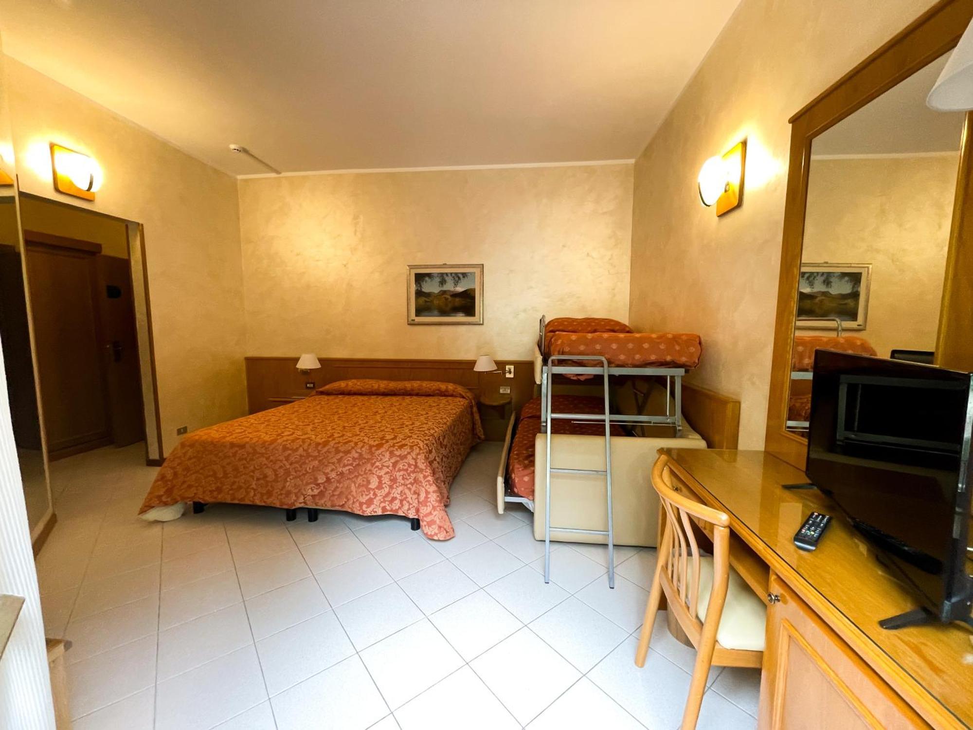 Hotel Lh Del Scanno